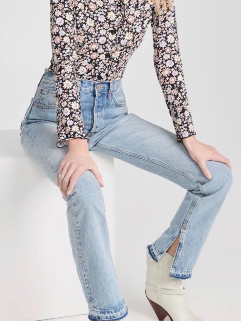 Re/Do 70's High rise Skinny Bootcut Model. - Picture 5 of 10